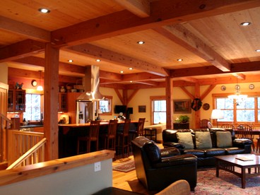 Spacious Family-Friendly Luxury Cabin for Rent with Hot Tub near Stowe, Vermont - Morristown, Vermont - glamping.directory
