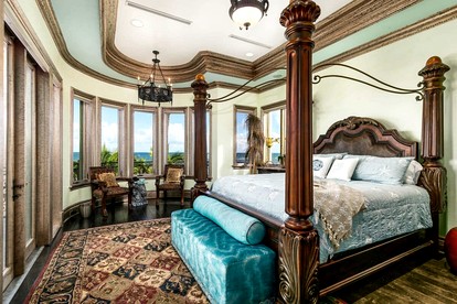 Incredible Luxurious Mansion with Amazing Amenities and Stunning Sea Views in Pompano Beach, Florida - Pompano Beach, Florida - glamping.directory