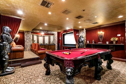Incredible Luxurious Mansion with Amazing Amenities and Stunning Sea Views in Pompano Beach, Florida - Pompano Beach, Florida - glamping.directory