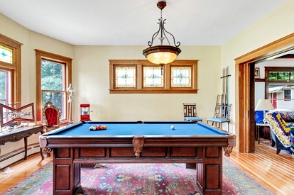 Family-Friendly Rental with Pool Table and Mountain Views in NY - Albany, New York - glamping.directory