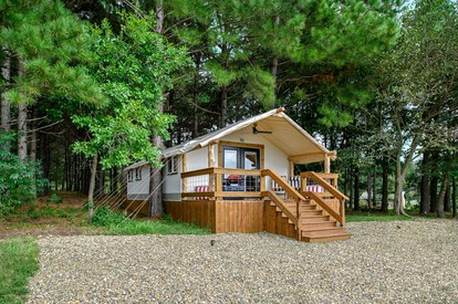 Luxury Tent Rental Perfect for Glamping in Oklahoma - glamping.directory