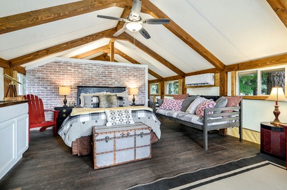 Luxury Tent Rental Perfect for Glamping in Oklahoma - US, Oklahoma - glamping.directory