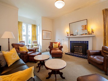 Grand Historic Villa Rental in the Heart of Oregon Wine Country - Dayton, Oregon - glamping.directory