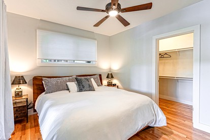Quaint Cabin with Spa and Game Room in Topton, North Carolina - Topton, North Carolina - glamping.directory