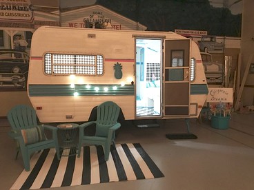 Mexican-Themed Camper for a Romantic Getaway near Smithville, Texas - Round Top, Texas - glamping.directory