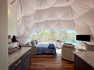 Lakefront Dome with Private Deck and Amazing Hiking Trails in Tennessee - Smithville, Tennessee - glamping.directory