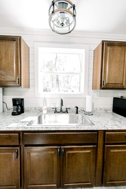 Cozy Secluded Cabin near Owensville, Missouri - Ideal for a Relaxing Glamping Getaway with Your Loved One - Canaan Township, Missouri - glamping.directory
