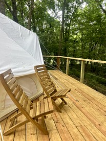 Tranquil Wooded Cabin Retreat with Private Hot Tub & Fire Pit Near Gentry, Arkansas - Gentry, Arkansas - glamping.directory
