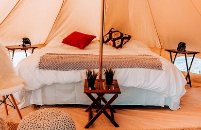 Fully Furnished Tents Ideal for Hiking Trails in Washington - Port Angeles, Washington - glamping.directory