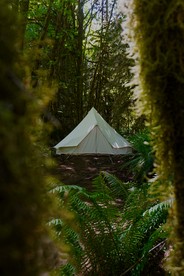 Fully Furnished Tents Ideal for Hiking Trails in Washington - glamping.directory