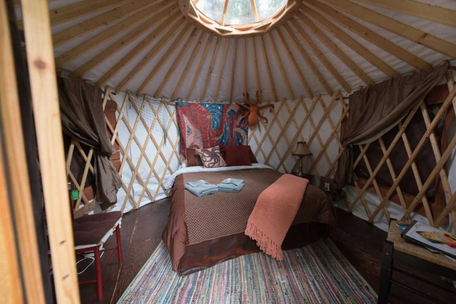 Nauti Otter Yurt Village - Seward, Alaska - glamping.directory