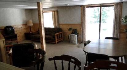 Family-Friendly Cottage Rental with Excellent Lake Views near Wautoma, Central Wisconsin - Wild Rose, Wisconsin - glamping.directory