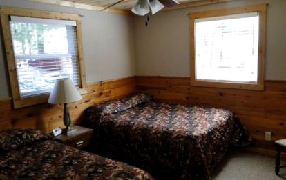 Family-Friendly Cottage Rental with Excellent Lake Views near Wautoma, Central Wisconsin - Wild Rose, Wisconsin - glamping.directory
