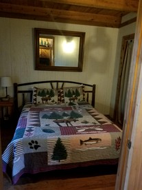 Rustic, Pet Friendly Cabin in Lakemont, Georgia, near Tallulah Gorge State Park - Lakemont, Georgia - glamping.directory