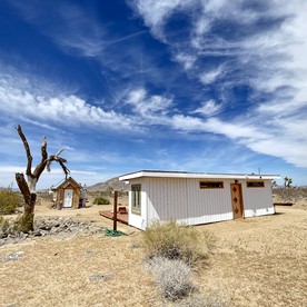 Remote Cabin in Landers, California, Perfect for Glamping near Joshua Tree National Park - Landers, California - glamping.directory