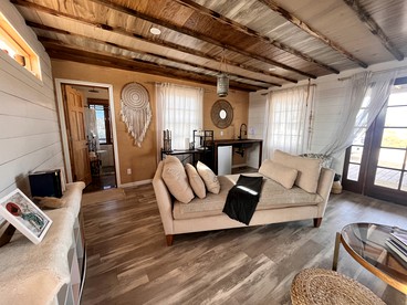 Remote Cabin in Landers, California, Perfect for Glamping near Joshua Tree National Park - Landers, California - glamping.directory
