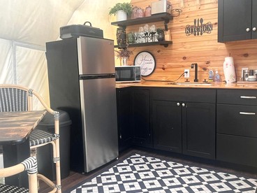 Riverfront Dome with Outdoor Living and Sunset Views in Alabama - Rogersville, Alabama - glamping.directory