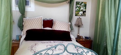 Cozy Cottage with a Shared Hot Tub near Fort Worth, Texas - Denton, Texas - glamping.directory