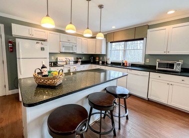 Beautiful Vacation Rental Perfect for Family Getaways in North Conway, New Hampshire - North Conway, New Hampshire - glamping.directory