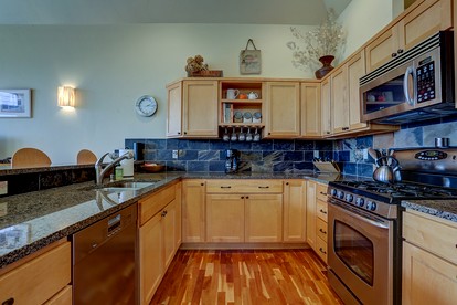 Wonderful Cottage with Incredible Views in Hood River, Oregon - Hood River , Oregon - glamping.directory