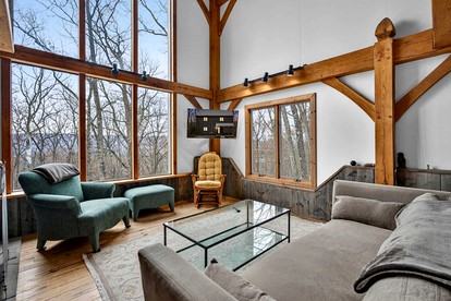 Charming Post-and-Beam Mountain Cabin with Hot Tub Near Berkeley Springs | Great Cacapon, WV - Great Cacapon, West Virginia - glamping.directory