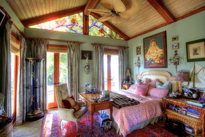 One-of-a-Kind, Upscale Villa with Private Freshwater Pool & Hot Tub in Malibu, California - Malibu, California - glamping.directory