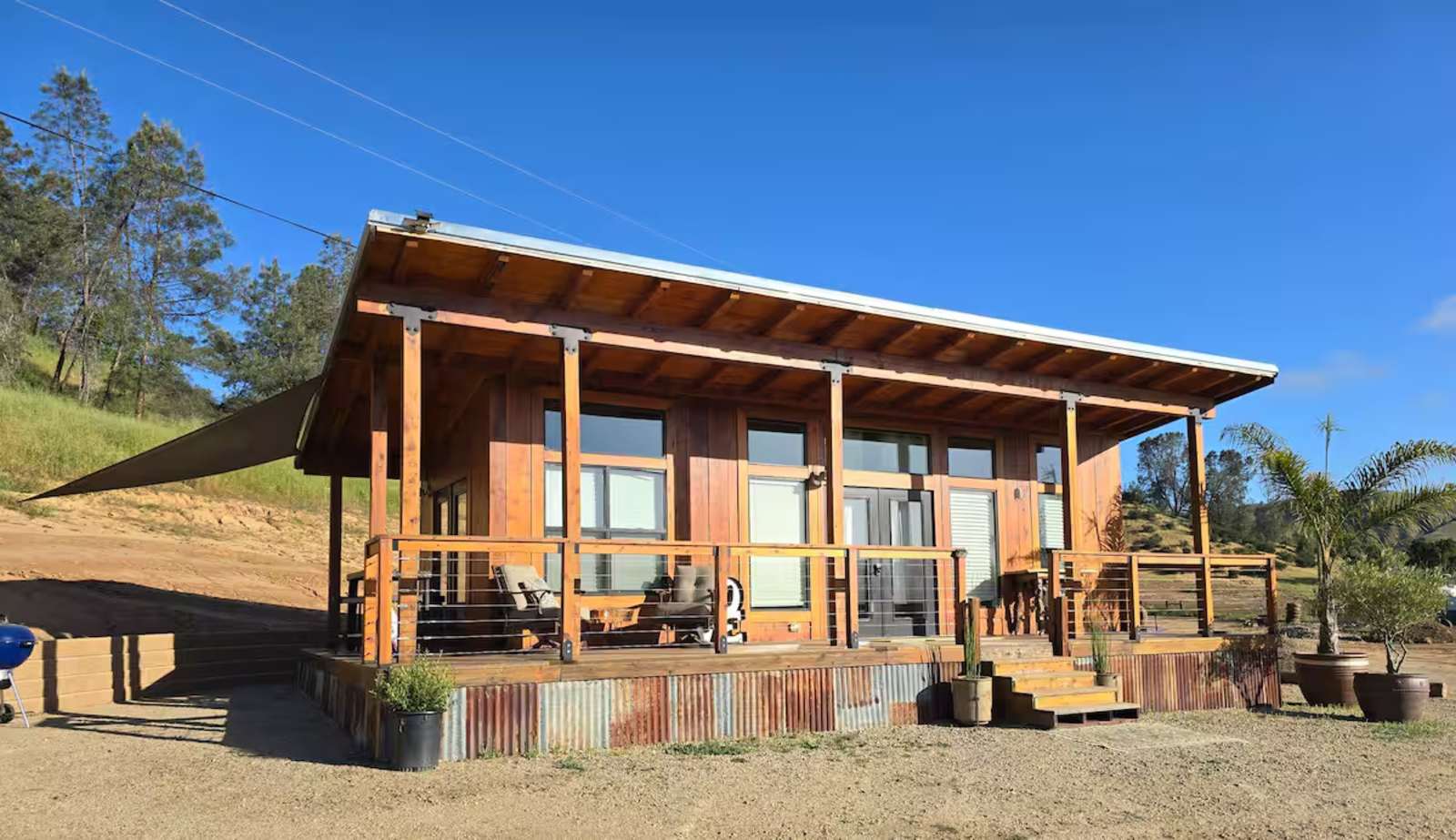 Cabin Chic A&B C-sites - Hollister, California - glamping.directory