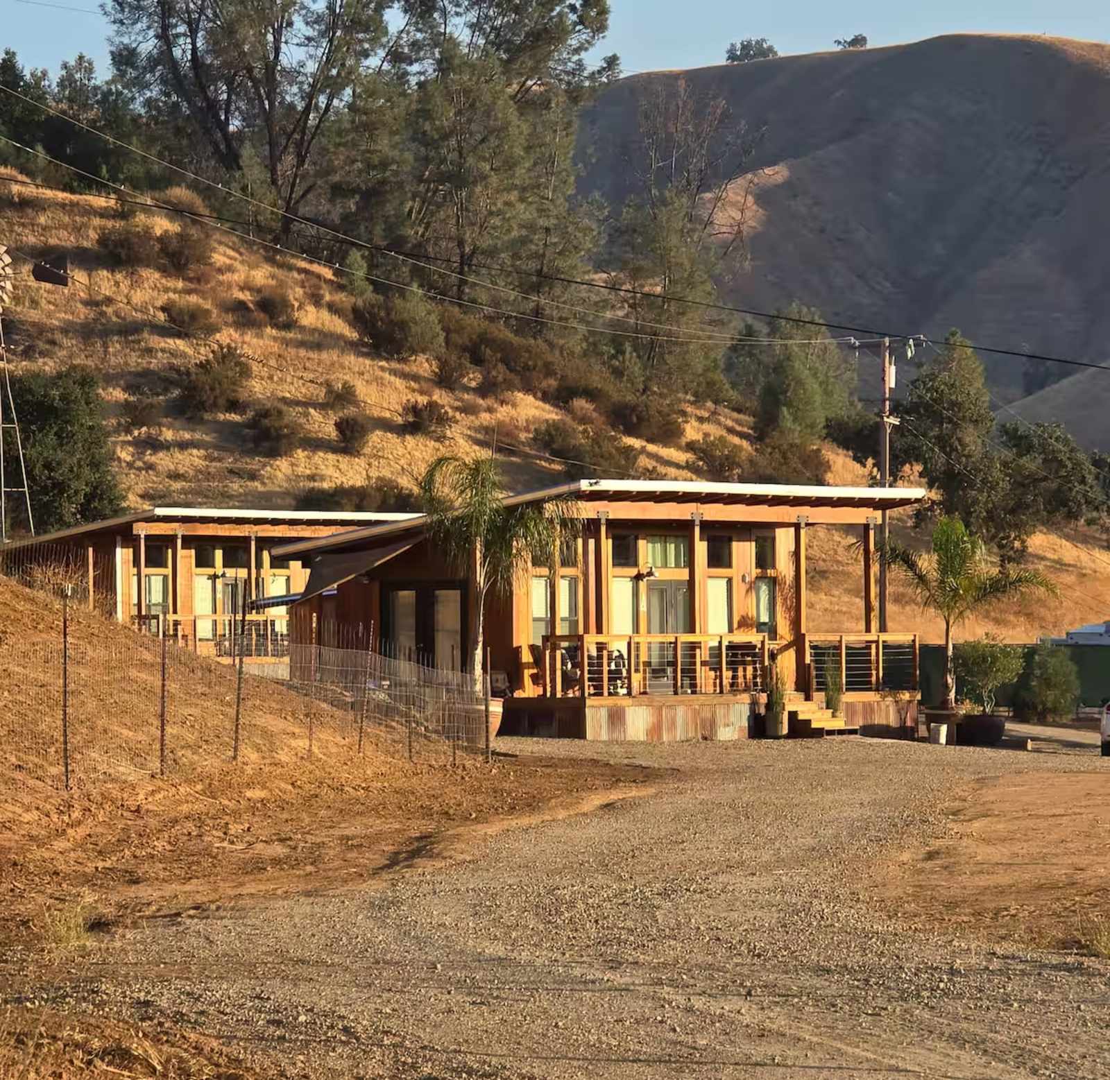 Cabin Chic A&B C-sites - Hollister, California - glamping.directory