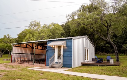 Gorgeous Tiny House with Fire Pit, Games and Barbecue in San Saba, Texas - glamping.directory