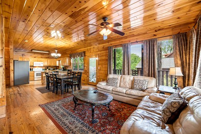 Glamping Adventures for the Whole Family in this Wonderful Cabin Rental in Sevierville, Tennessee - Sevierville, Tennessee - glamping.directory