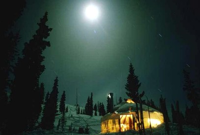 Romantic Modern Yurt Getaway with Ski Access near Wolf Creek in Colorado - Taos, New Mexico - glamping.directory