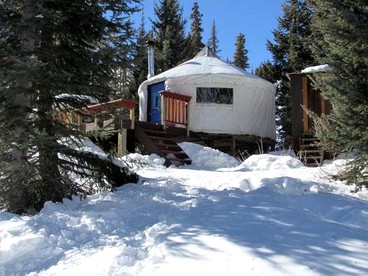 Romantic Modern Yurt Getaway with Ski Access near Wolf Creek in Colorado - glamping.directory