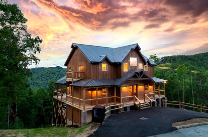 Sevierville Splendor: Luxurious Cabin Getaway Offering Breathtaking Views and Unparalleled Amenities - glamping.directory