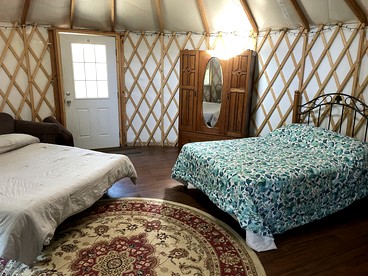 Cozy Yurt on a Hilltop Camping Compground for a Unique Glamping Getaway in North San Juan, California - North San Juan, California - glamping.directory