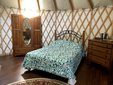 Cozy Yurt on a Hilltop Camping Compground for a Unique Glamping Getaway in North San Juan, California - North San Juan, California - glamping.directory