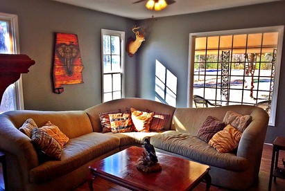 Serene Cottage Rental with a Fireplace near Fosters, Alabama - Fosters, Alabama - glamping.directory