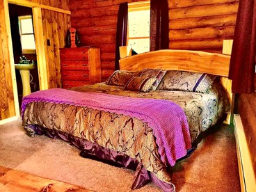 Rustic Log Cabin #6 - "Fireside" Near Franconia Notch State Park - Lisbon, New Hampshire - glamping.directory