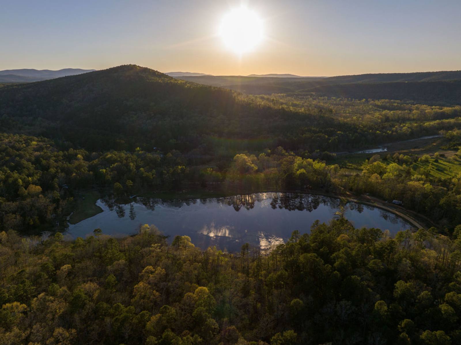 Sacred Pines - Boles, Arkansas - glamping.directory
