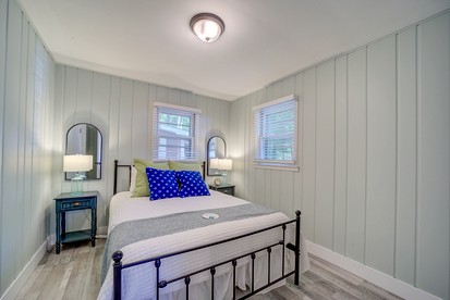Cozy Cabin Escape to Lake Michigan in this Charming Glamping Getaway for Four - Muskegon, Michigan - glamping.directory