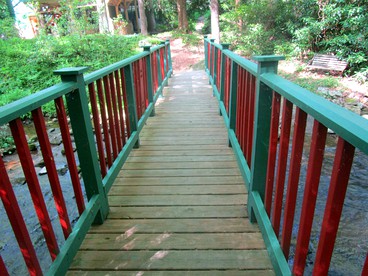 Historic Mountain Cottage Rental with Classic and Modern Features in Somerset, Pennsylvania - Somerset, Pennsylvania - glamping.directory