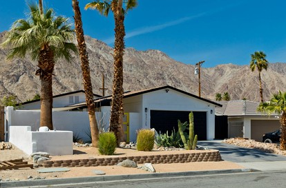 Lovely Cottage with Gorgeous Sights and Swimming Pool in La Quinta, California - glamping.directory