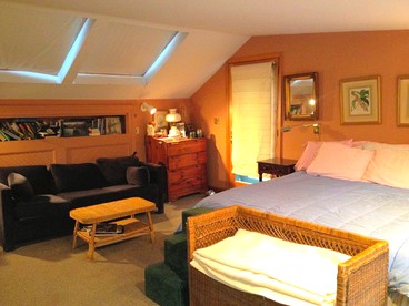 Restored Barn Rental with a Pool for a Family Getaway in the Berkshires of Massachusetts - South Egremont, Massachusetts - glamping.directory