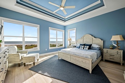 Outstanding Beach House with Swimming Pool and Great Views in Fort Myers Beach, Florida - Fort Myers Beach, Florida - glamping.directory