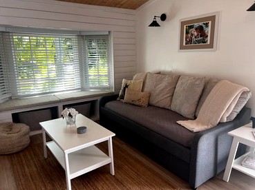 Delightful Lofted Tiny Barn with Cozy Interior and Spacious Backyard in Florida - Homestead, Florida - glamping.directory