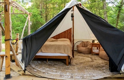 Cozy Bell Tent Retreat with Oak Bar Deck near Nature Trails, Honey Grove, TX - Honey Grove, Texas - glamping.directory