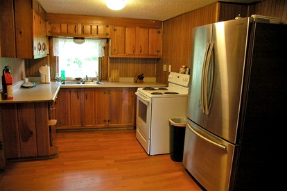Cozy Family-Friendly Vacation Rental in Cooper Landing, Alaska - Cooper Landing, Alaska - glamping.directory