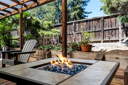 Family Friendly Glamping in Guerneville, Ideal to Explore Russian River and the Redwoods - Guerneville, California - glamping.directory