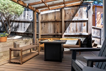 Family Friendly Glamping in Guerneville, Ideal to Explore Russian River and the Redwoods - Guerneville, California - glamping.directory