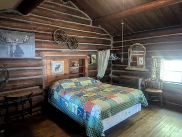 Simple Cabin Rental with Screened-In Porch on Moose Lake near Eau Claire - Hayward, Wisconsin - glamping.directory