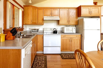 Cozy Cabin Retreat with Fire Pit, Sauna & Game Room in Franklin, New York - Franklin, New York - glamping.directory